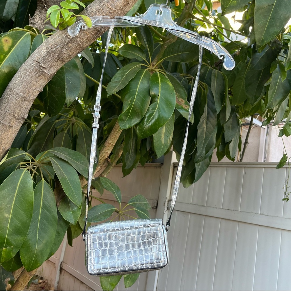 Marc Jacobs Croc Embossed Mini Crossbody Bag In Silver. - Picture 12 of 12